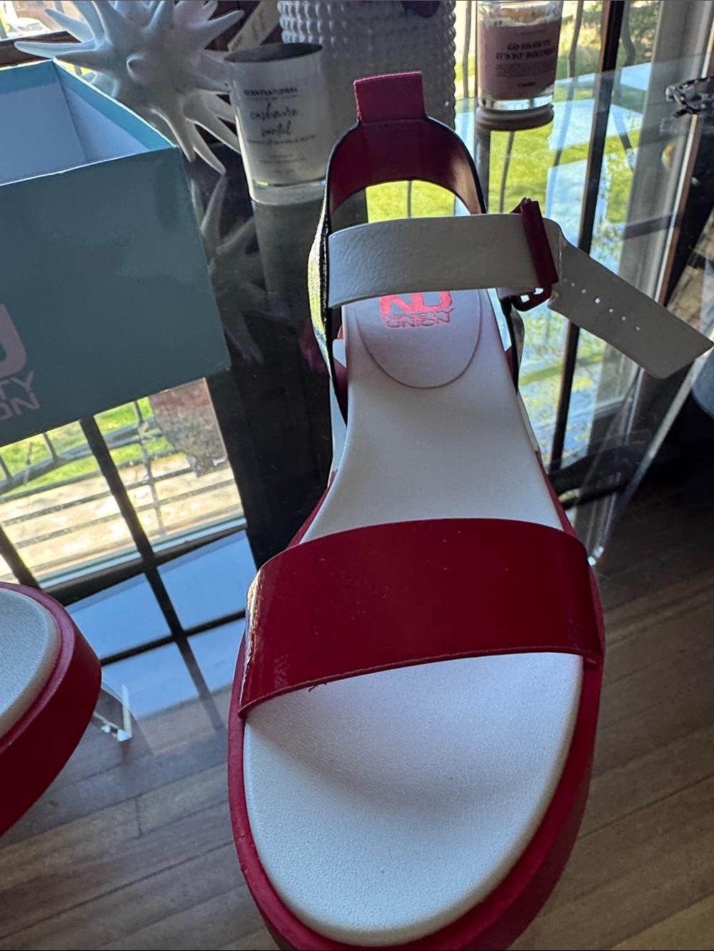 Women's Patent Red, White & Black Platform Sandals - Picture 4 of 6